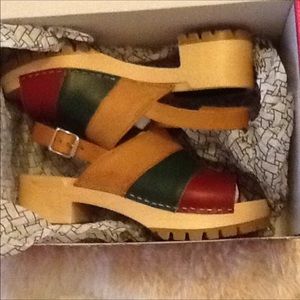 Swedish Hasbeens "Hippie Sandal" clogs size 38 NWT
